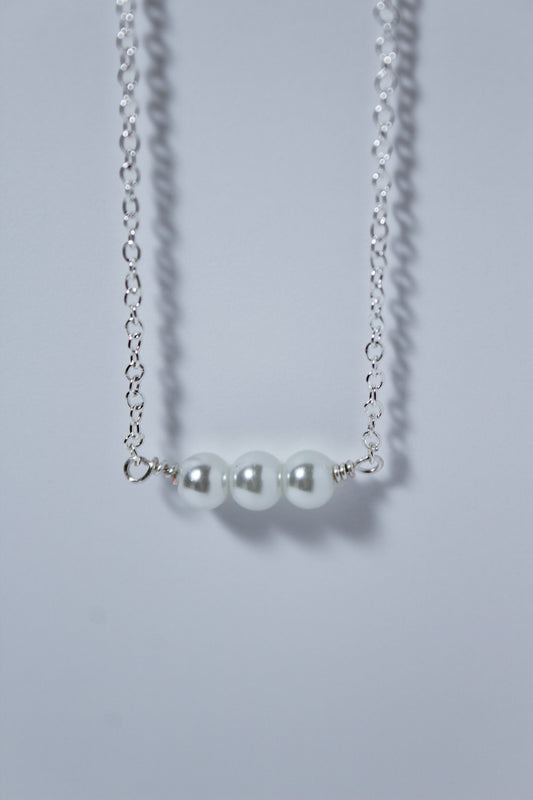 Pearl Line Necklace